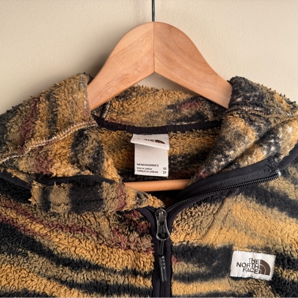 The North Face Campshire Sherpa Fleece Pullover Kangaroo Hoodie Tiger Mens XS FW - Picture 4 of 12